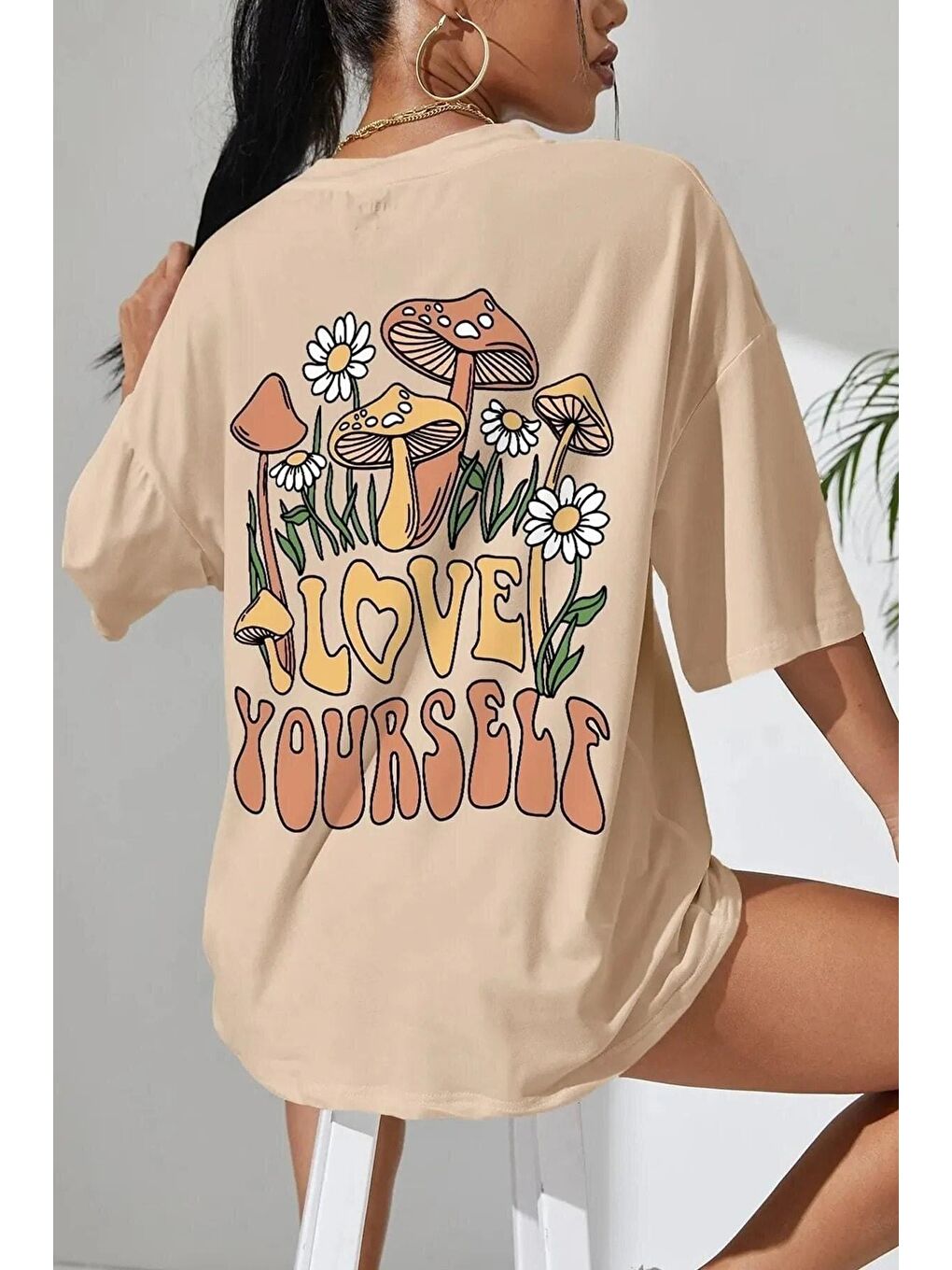 Kadın Bej Love Yourself Baskılı Oversize T-shirt