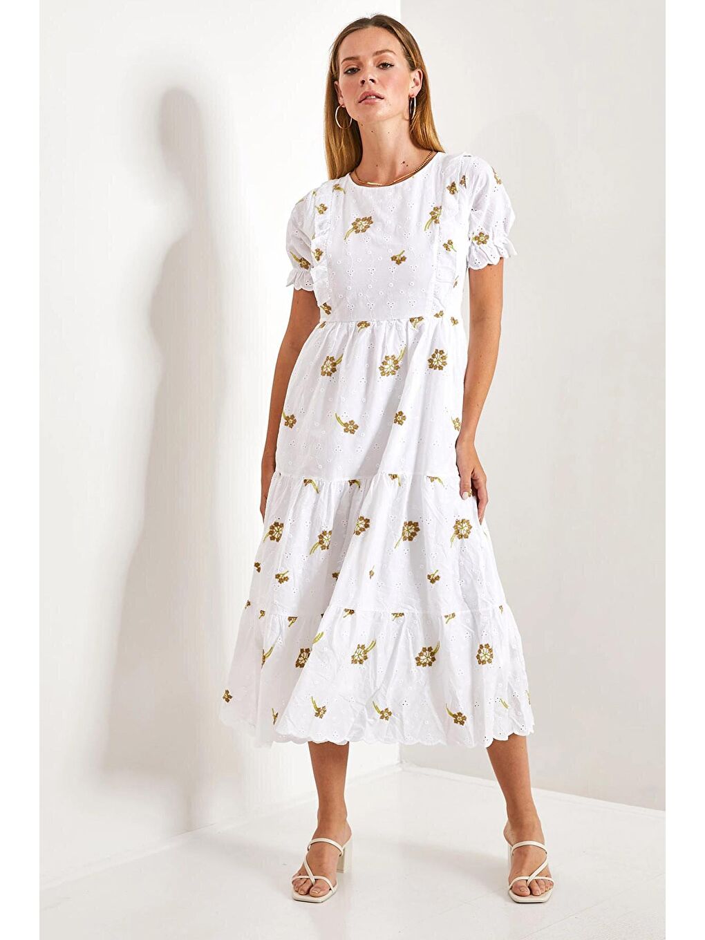 Kahverengi Kadın Fırfırlı Fisto Elbise