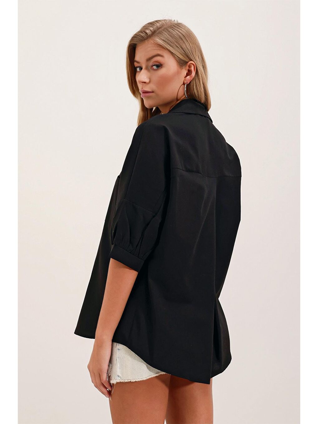 20213 Oversize Kısa Kol Basic Gömlek - Siyah-4