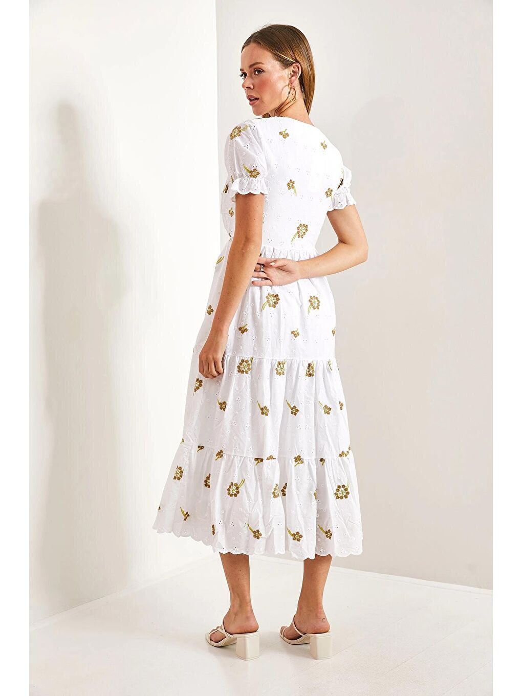 Kahverengi Kadın Fırfırlı Fisto Elbise-3