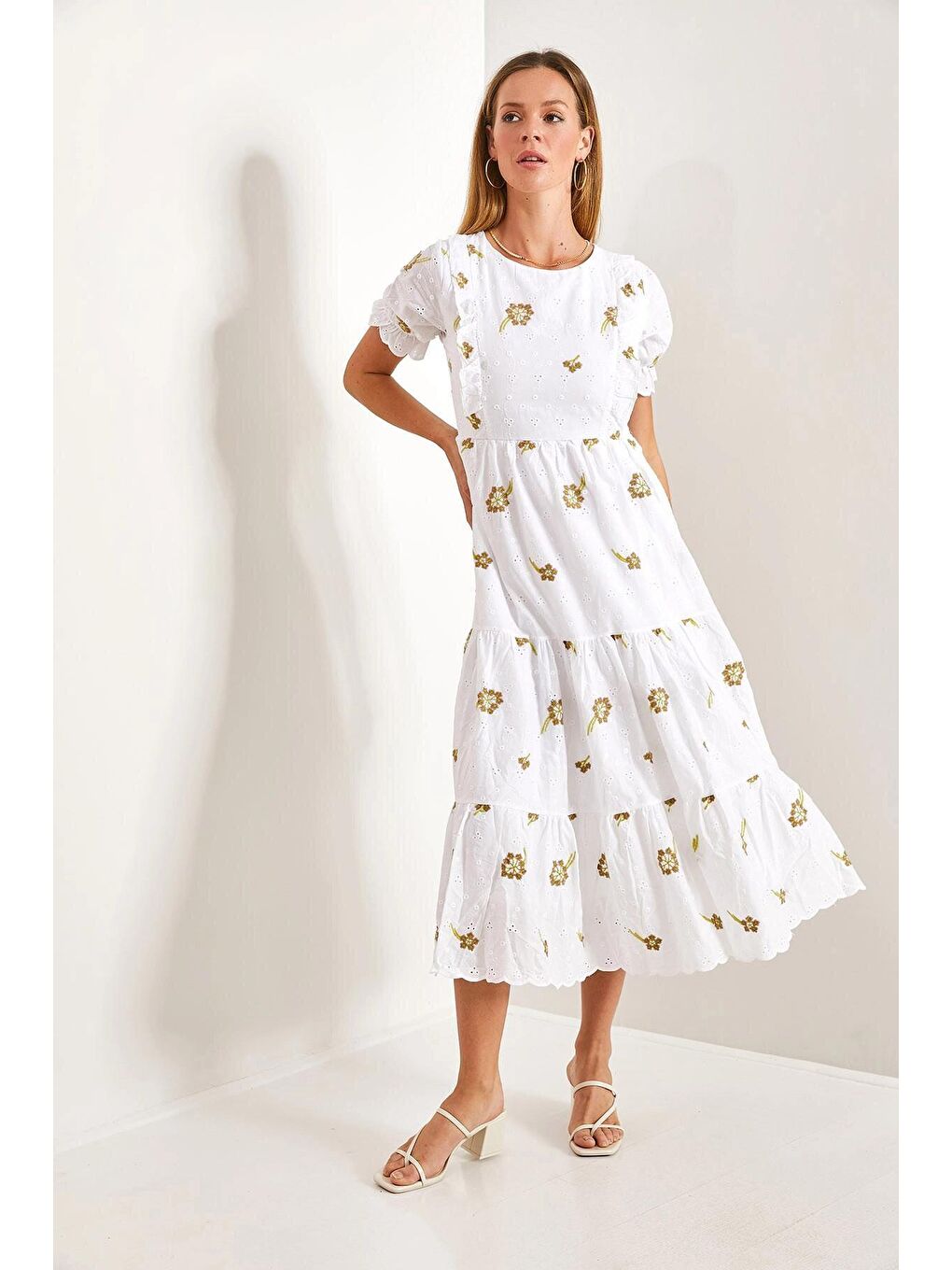 Kahverengi Kadın Fırfırlı Fisto Elbise-4