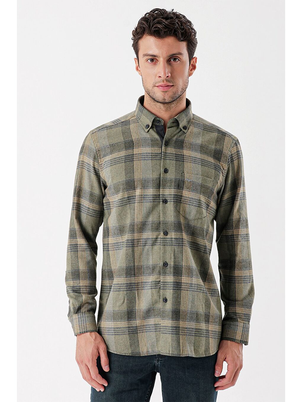 Koyu Haki Uzun Kollu Ekoseli Gabardin Sert Yaka Cepli Garnili Casual Comfort Fit Gömlek 1004235110