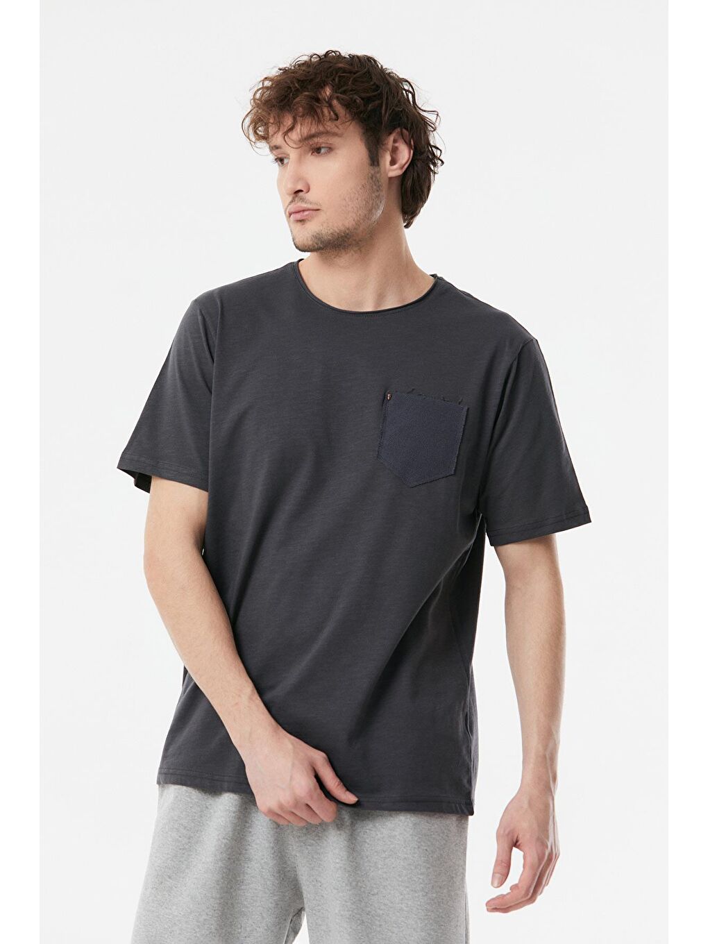 Antrasit Basic Cepli Bisiklet Yaka Tişört