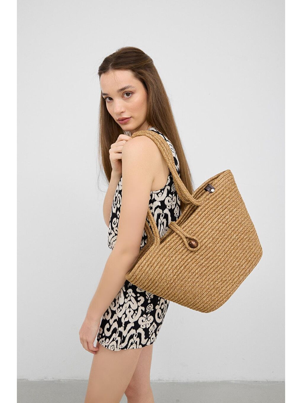 Bej Vossa Handmade Düğmeli Hasır Omuz Çantası Vizon