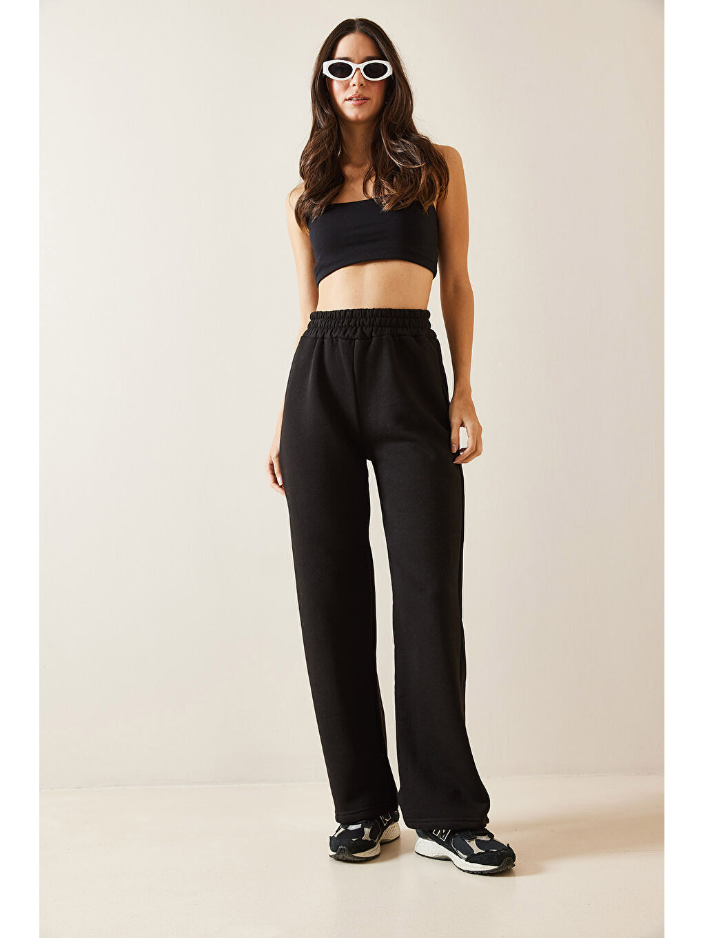 Siyah Yüksek Bel Oversize & Bol Kesim Eşofman Altı 5KXK8-49035-02-3