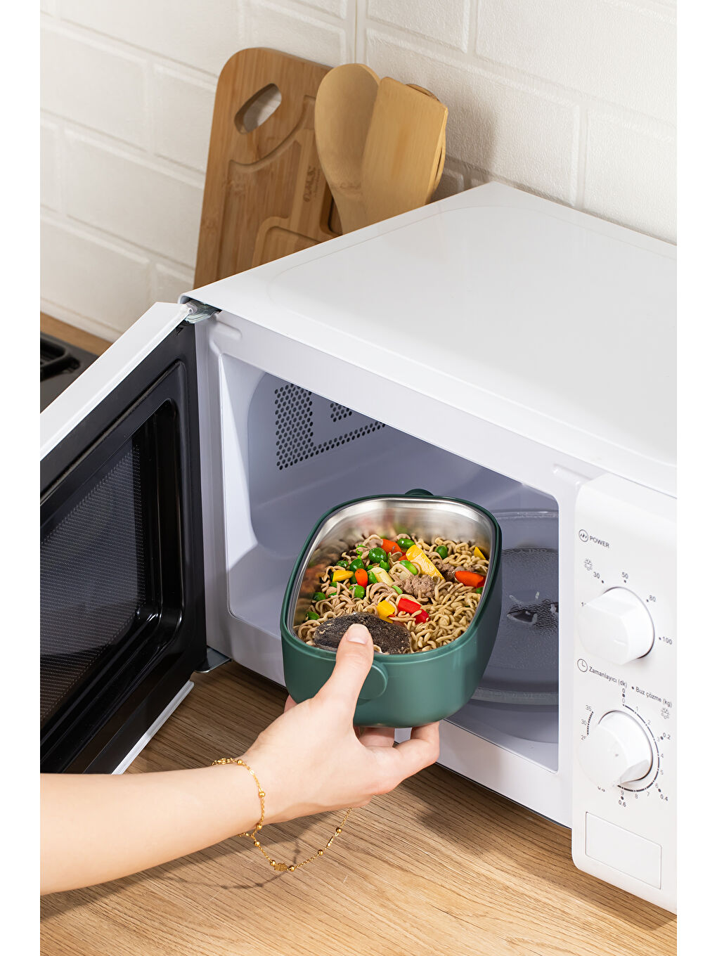 Posima 3114-2 Vakumlu Lunch Box Çelik Kolay Kilitlenir Kendinden Kaşıklı Sefer Tası – 750ml Yeşil-2