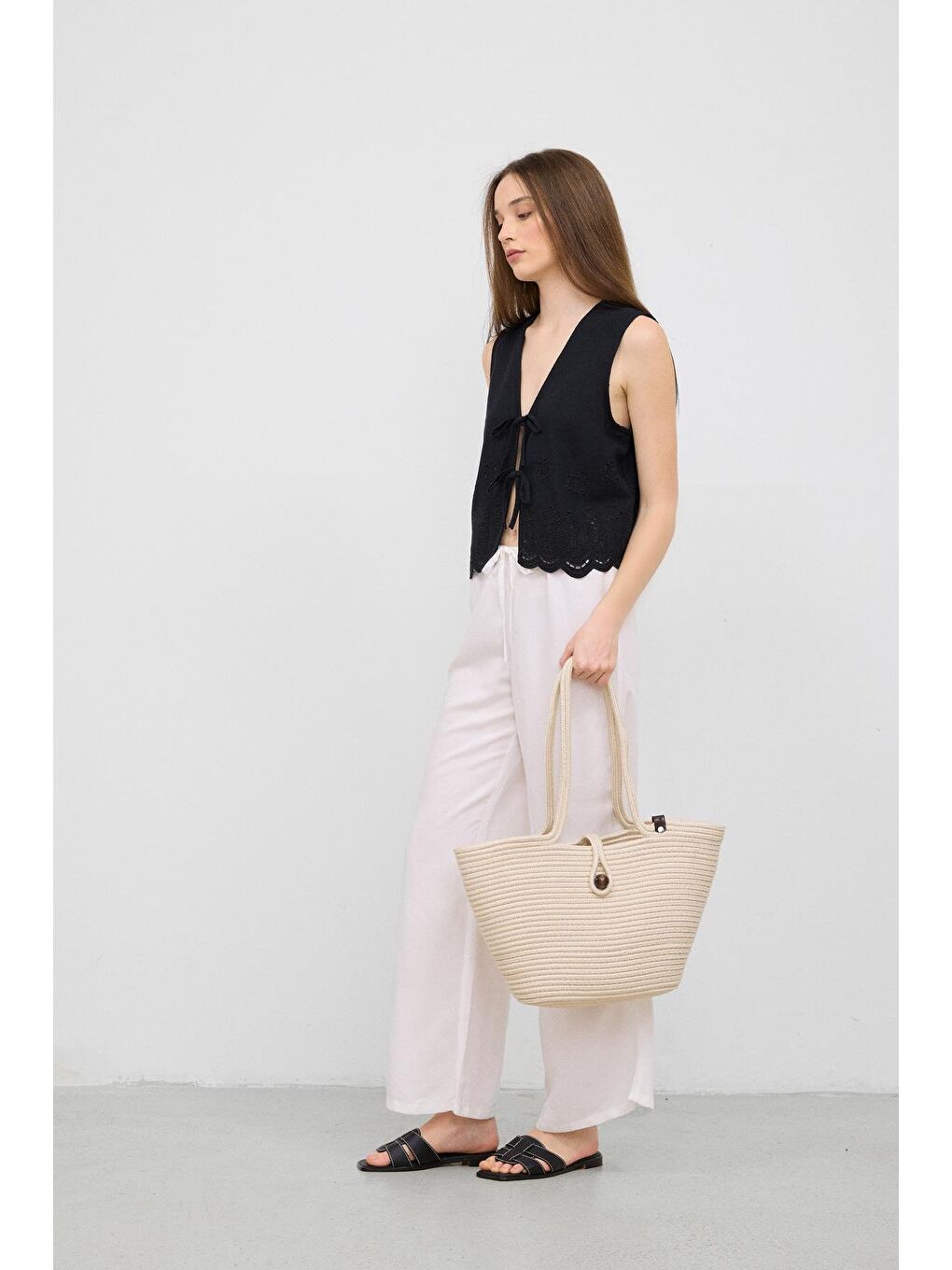 Ekru Vossa Handmade Düğmeli Hasır Omuz Çantası Krem-2