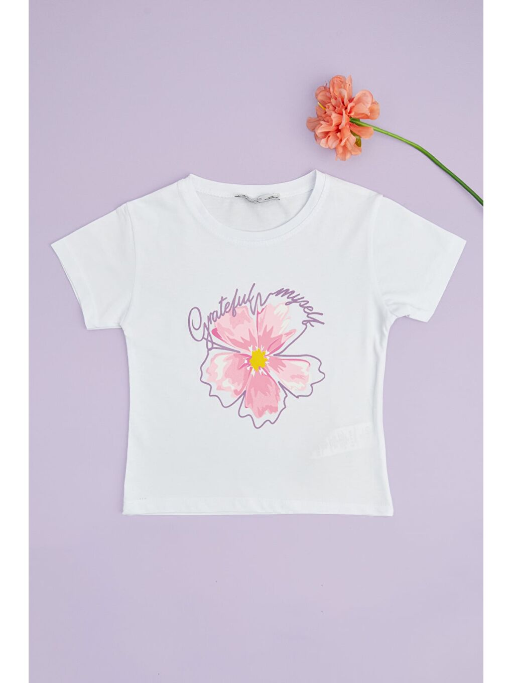 Beyaz Çiçek Baskılı Bisiklet Yaka Kız Çocuk Tişört