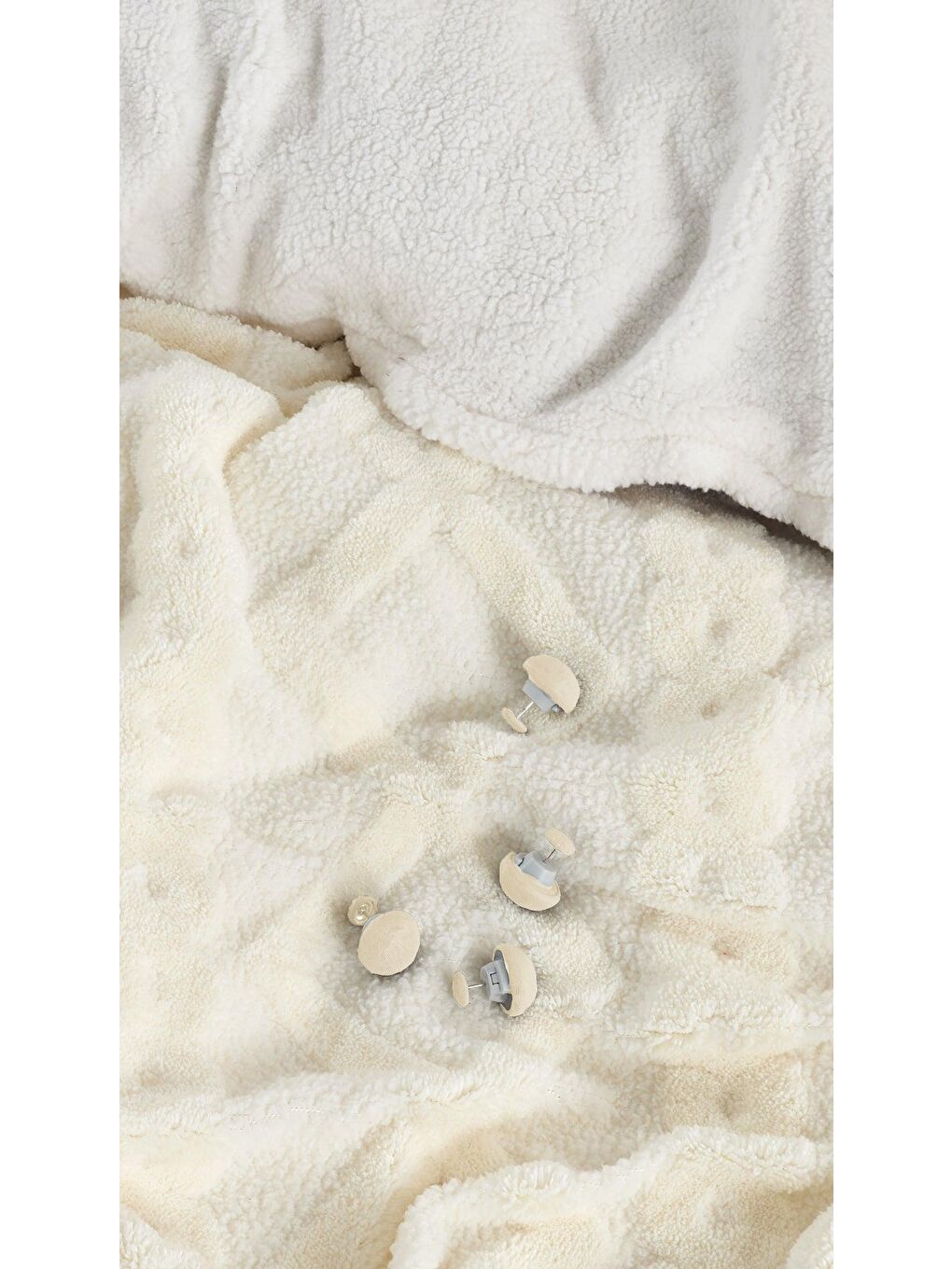 Bonny Pelüş Nevresim Takımı 4 Parça Tek Kişilik Ekru-2