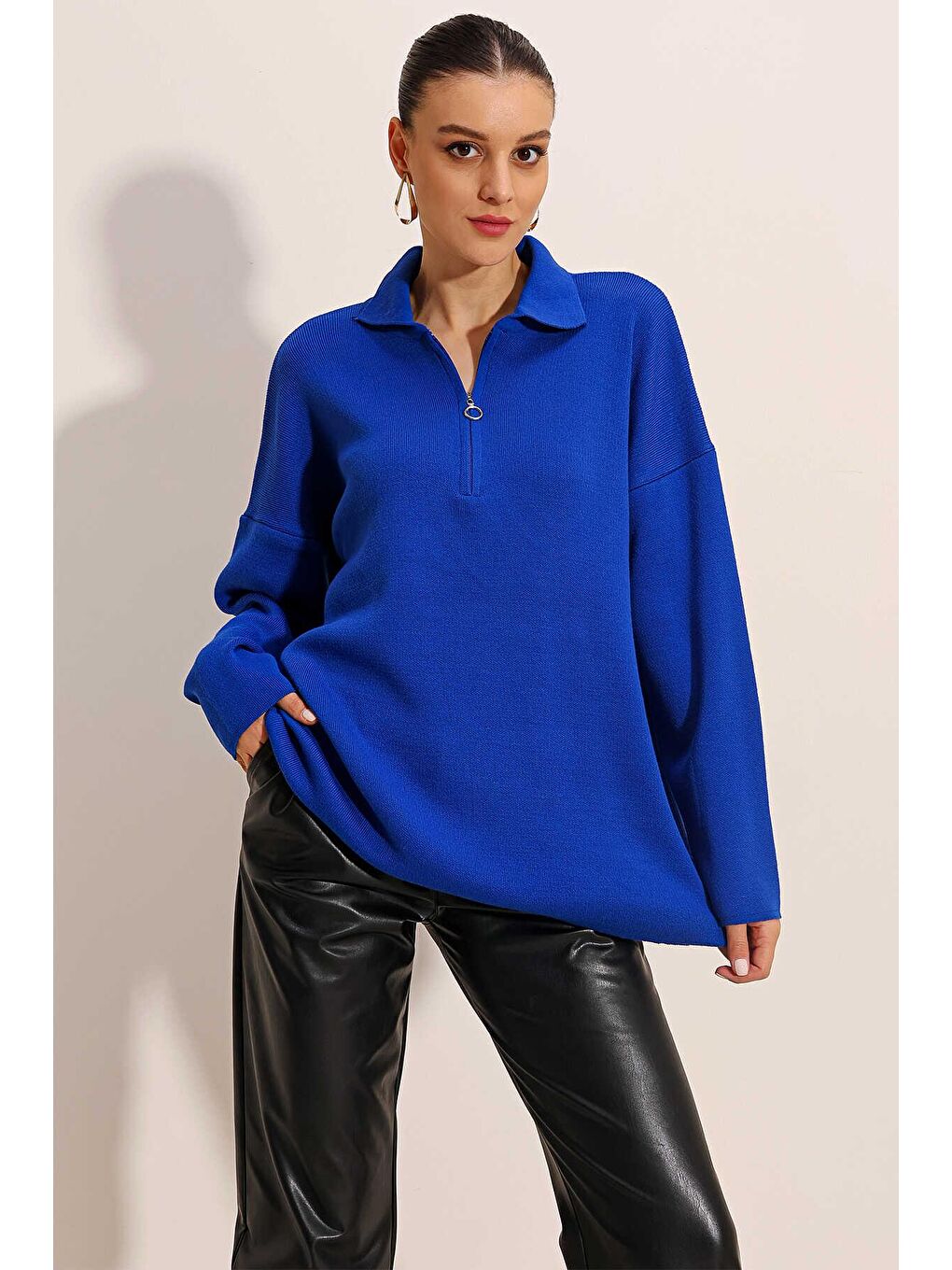 Kadın Saks Mavisi Polo Yaka Oversize Fermuarlı Triko Kazak