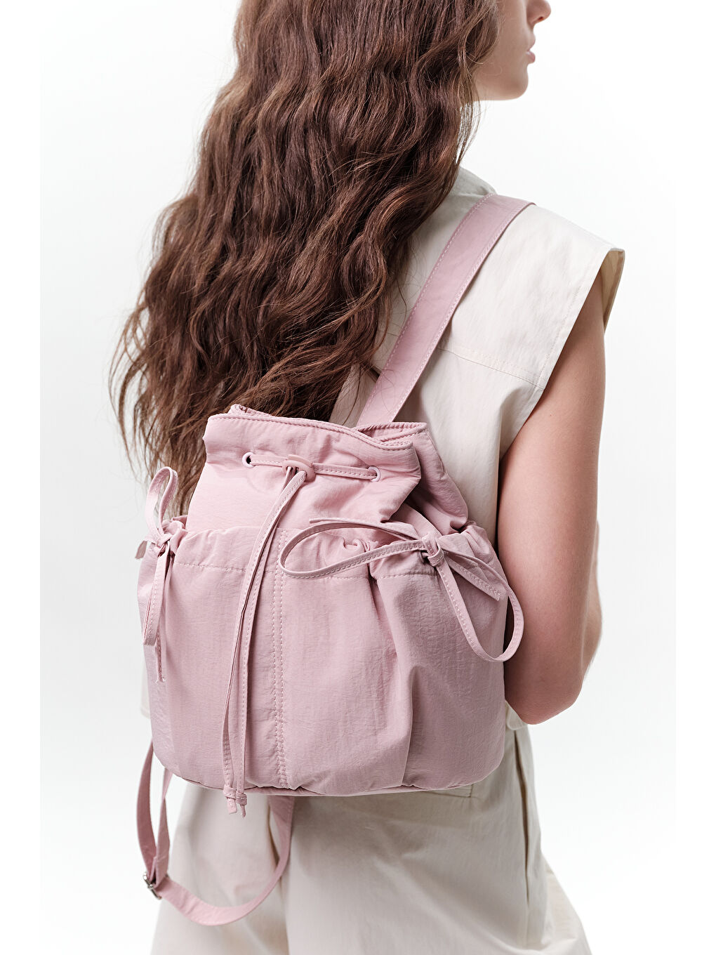 Büzgü Detaylı Sırt Çantası Pembe