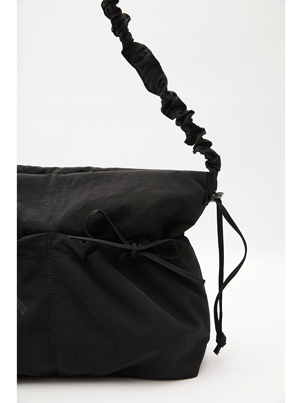 Büzgü Detaylı Tote Çanta Siyah-4