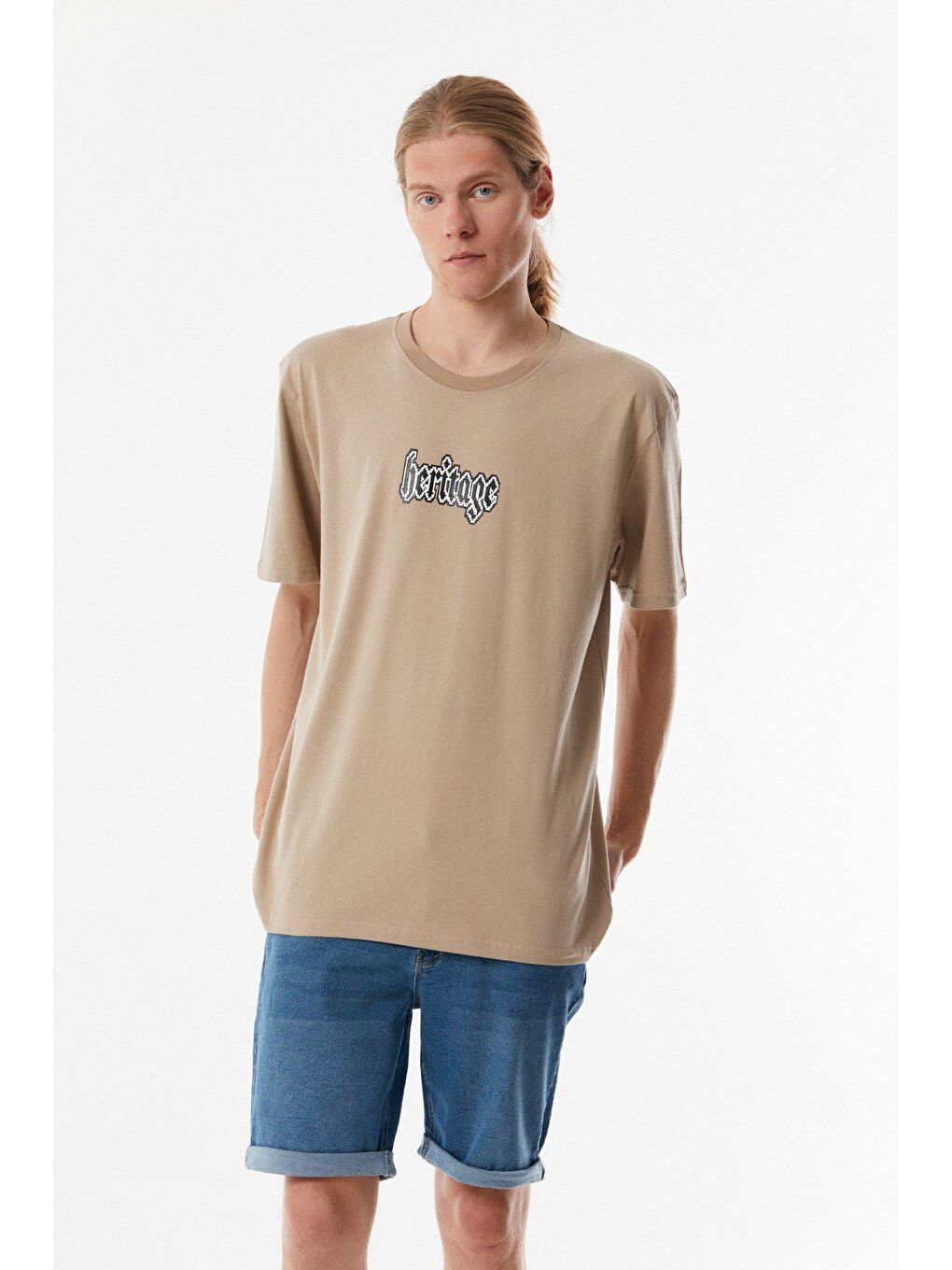 Bej Baskılı Bisiklet Yaka Oversize Tişört-1