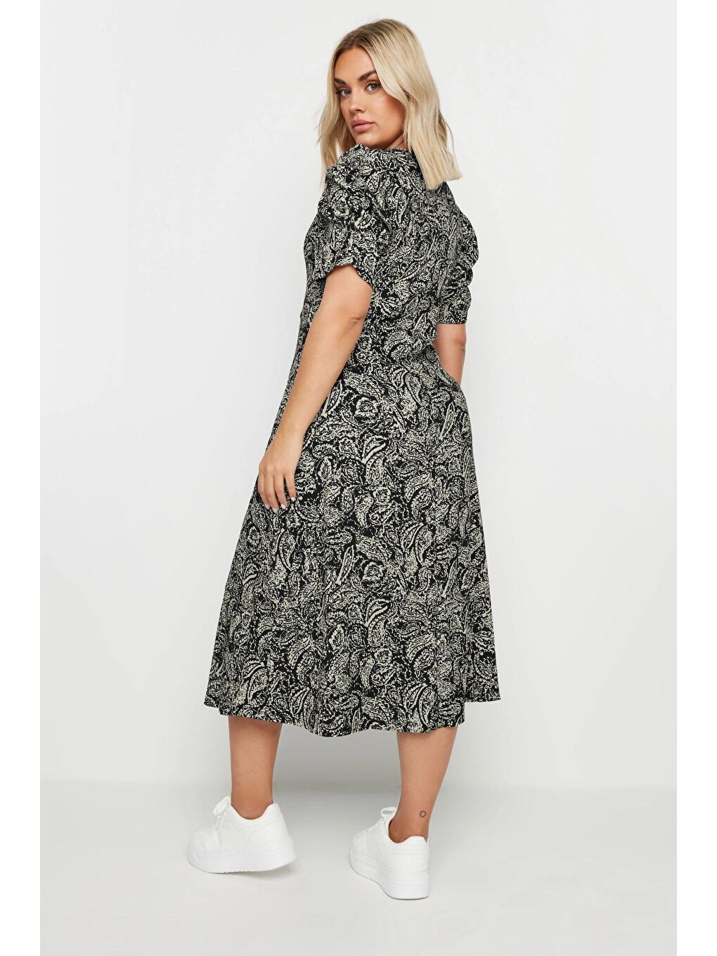 Siyah Büyük Beden V Yaka Kolları Drapeli Çiçek Desenli Midi Boy Elbise 137960-4