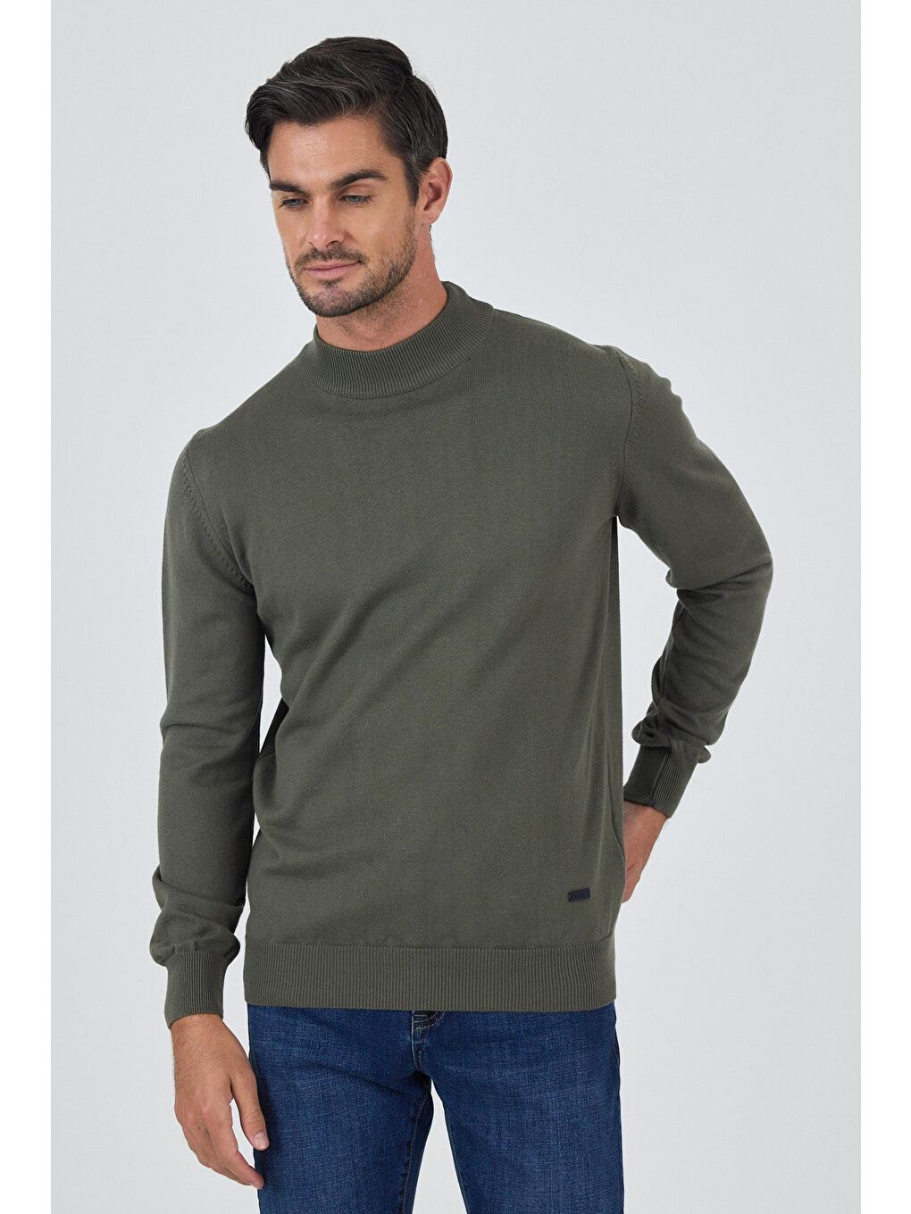 Koyu Yeşil Uzun Kol Düz Örme Yarım Balıkçı Yaka Classic Comfort Fit Triko 1012245001-1