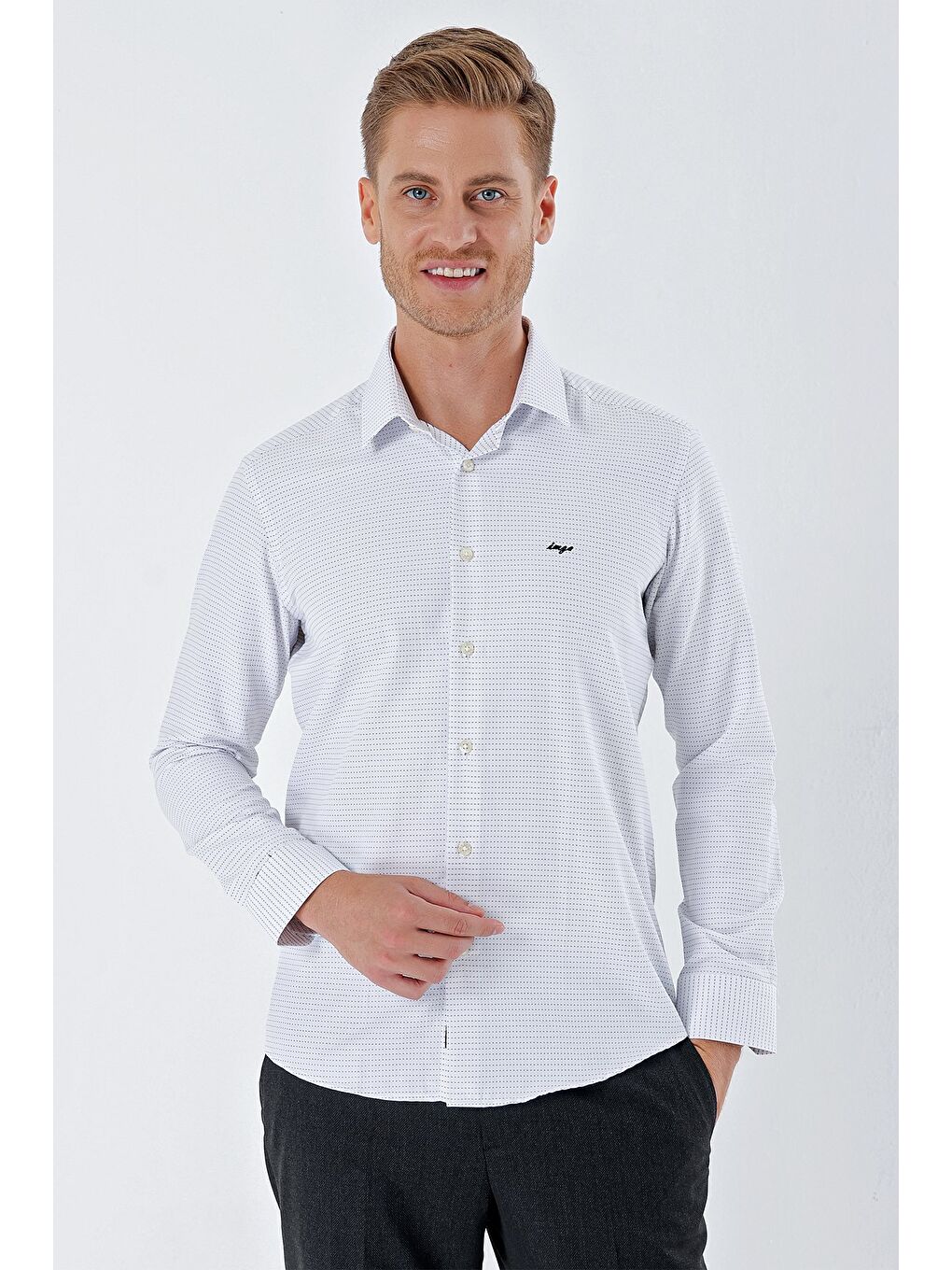 İMZA Beyaz Uzun Kollu Desenli Armürlü Sert Yaka Cepsiz Pamuklu Klasik Slim Fit Gömlek 1004230203