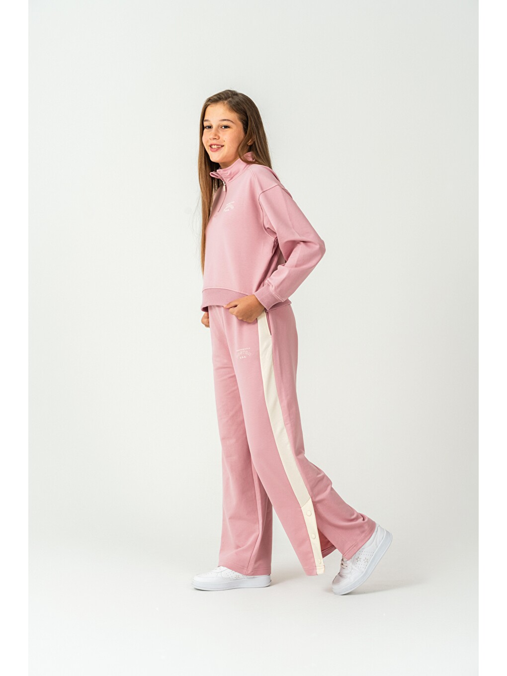 Pembe Üst Ön Yarım Fermuarlı Streetwise Style Boston Baskılı Yanlar Garnili Kız Çocuk Eşofman Takımı-2