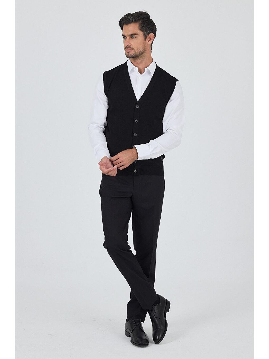 Siyah Örme Cepsiz V Yaka Yelek Triko 1012245164-2