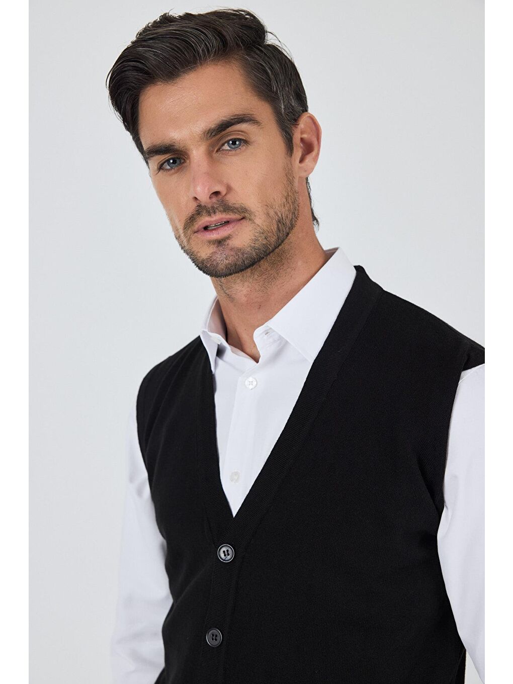 Siyah Örme Cepsiz V Yaka Yelek Triko 1012245164-3