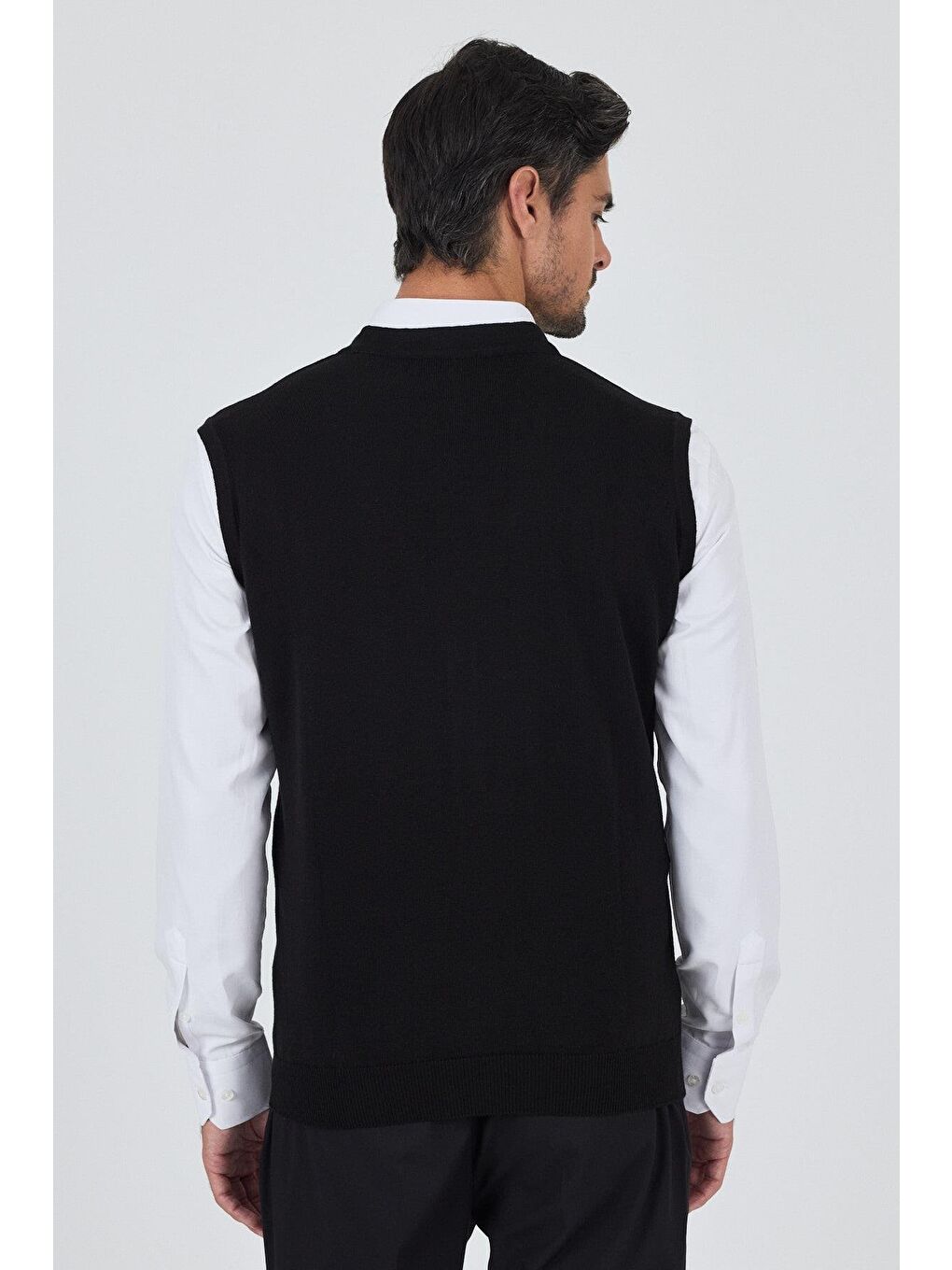 Siyah Örme Cepsiz V Yaka Yelek Triko 1012245164-4