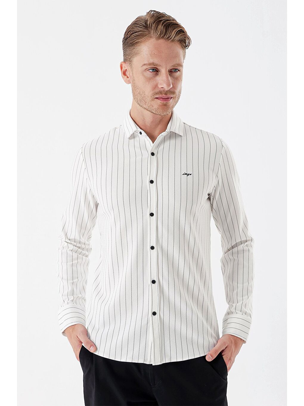 Beyaz Uzun Kollu Çizgili Örme Cepsiz Casual Slim Fit Dar Kesim Gömlek 1004235114
