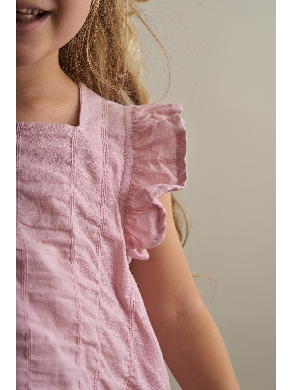 Pembe Breeze Volanlı Etek Pantolonlu Kız Çocuk Takım-4