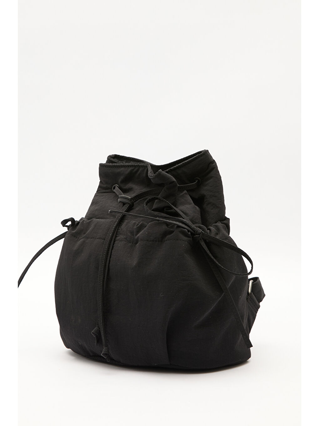 Büzgü Detaylı Sırt Çantası Siyah-3