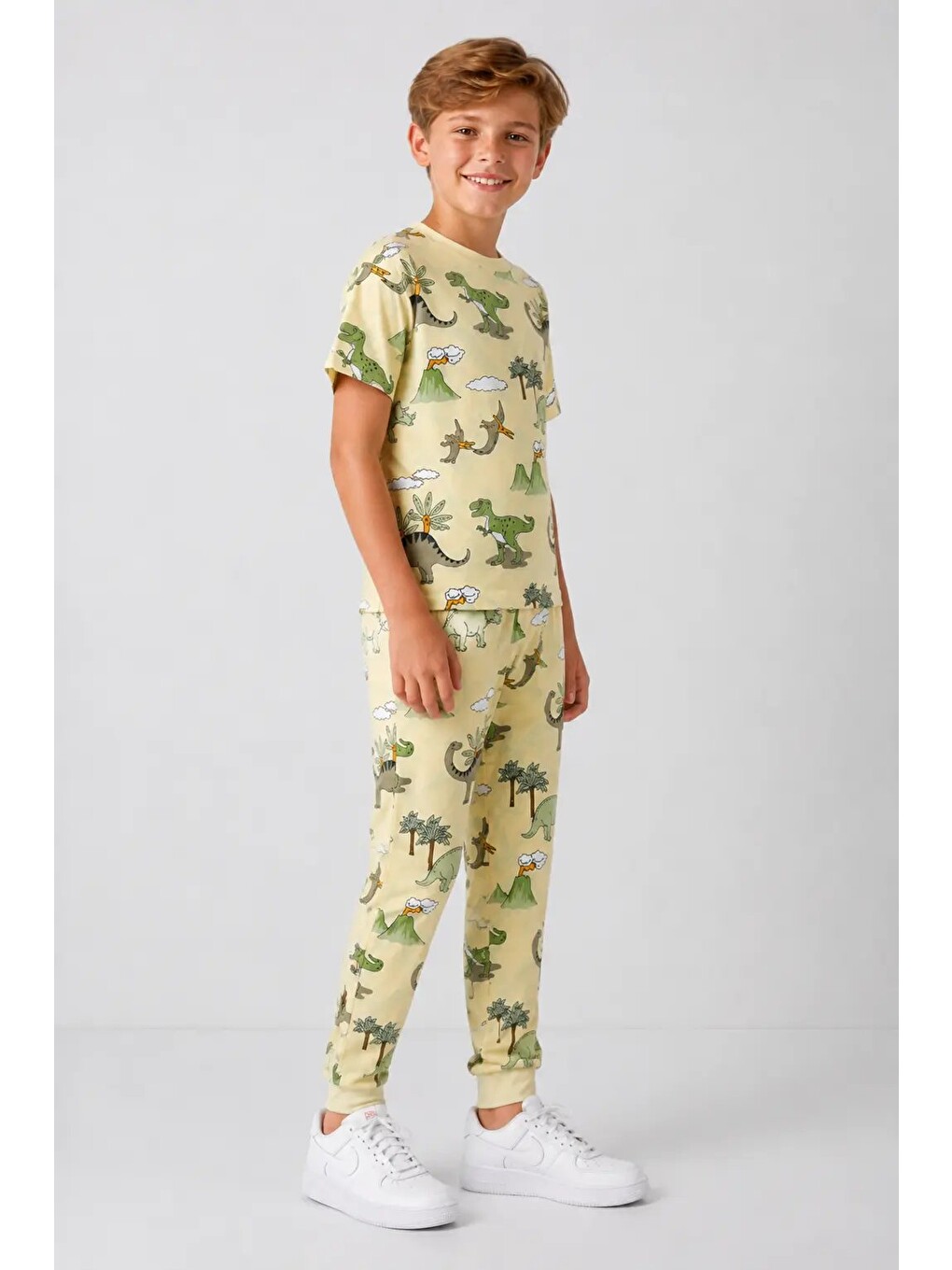Yeşil Desenli Erkek Çocuk Pijama Takımı 91101-2