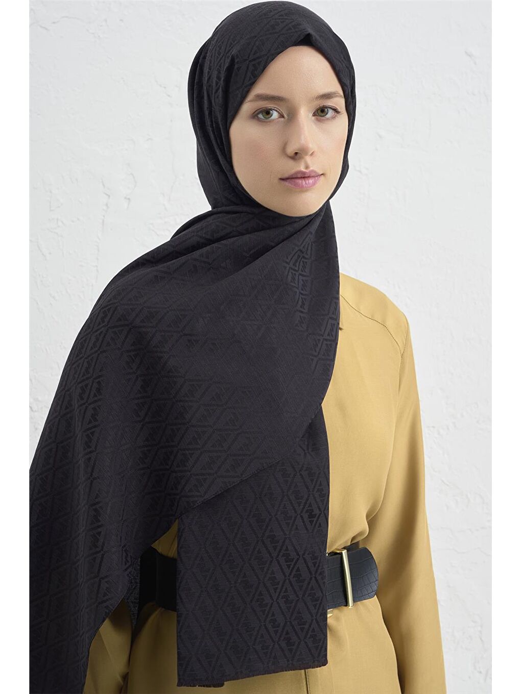 Lacivert Jakarlı İpek Pamuk Monogram Şal 26 01-3