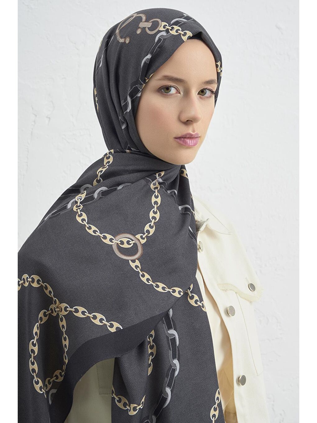 Gri İpek Zincir Şal 2 16-3