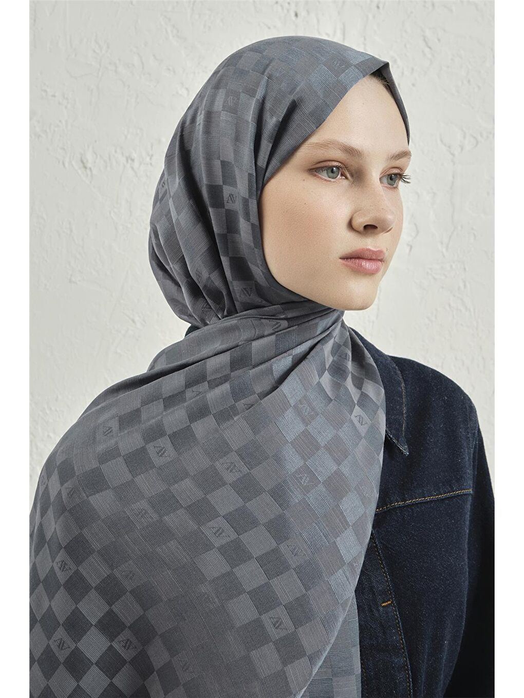 Gri Elegance İpek Pamuk Dama Şal 19-3