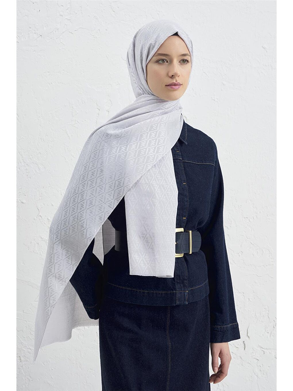 Gri Jakarlı İpek Pamuk Monogram Şal 26 23-1