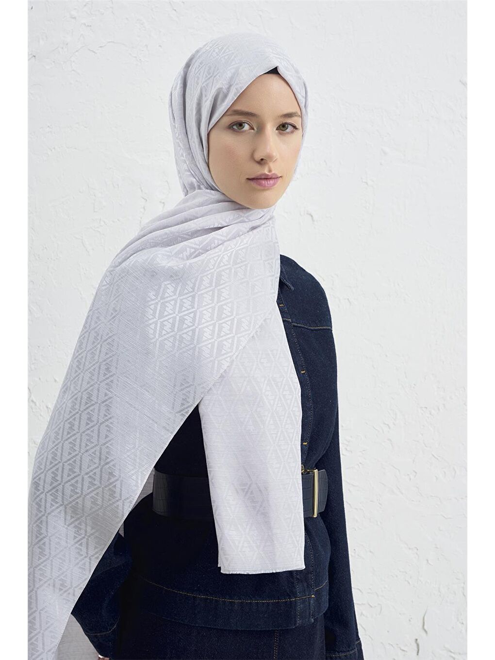 Gri Jakarlı İpek Pamuk Monogram Şal 26 23-3