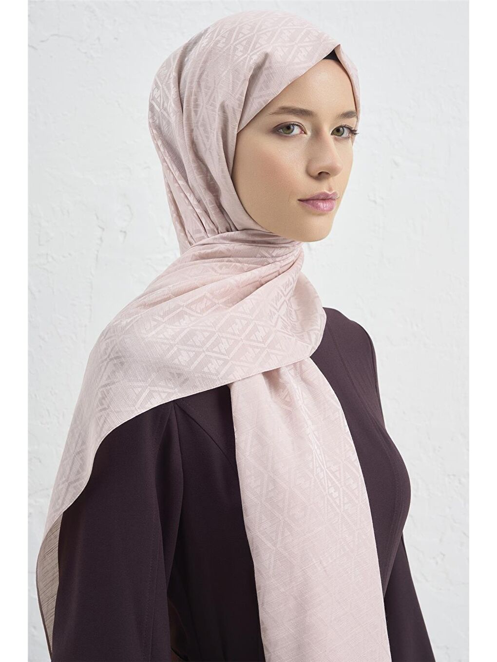 Pembe Jakarlı İpek Pamuk Monogram Şal 26 39-4