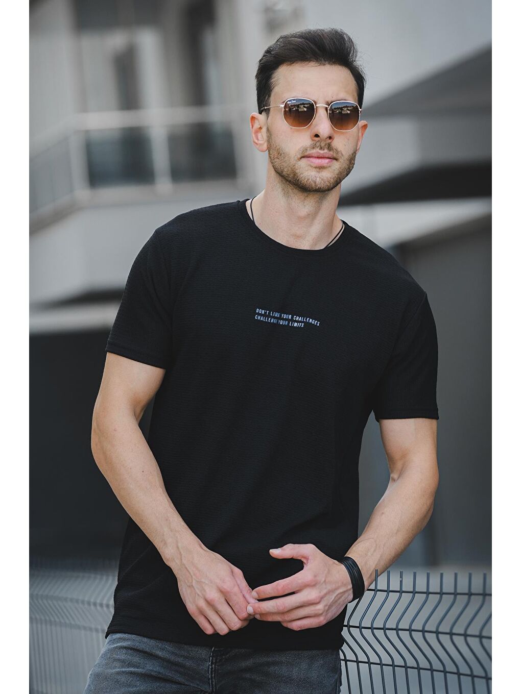 Siyah Ft Dont Limit Baskılı Waffle Bisiklet Yaka Elastanlı Slim Fit Erkek Tişört-1