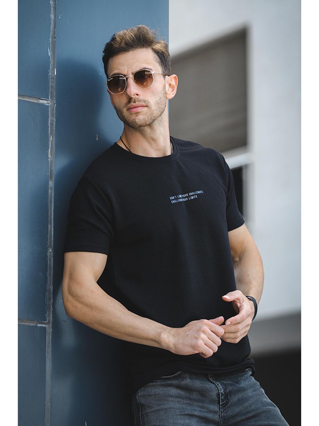 Siyah Ft Dont Limit Baskılı Waffle Bisiklet Yaka Elastanlı Slim Fit Erkek Tişört-2