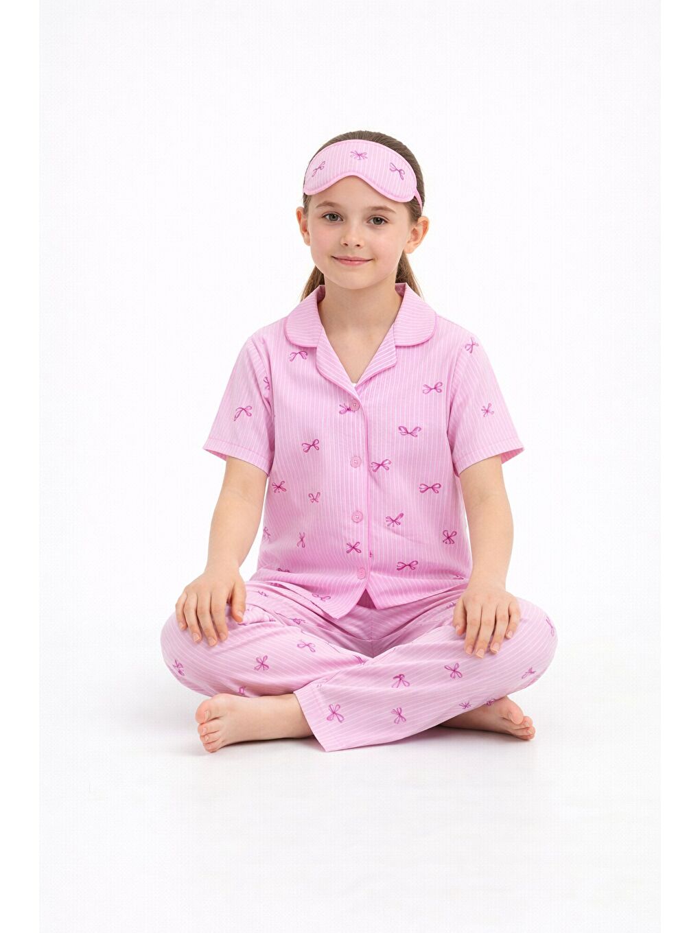 Pembe Çizgi Desenli Fiyonklu Kısa Kol Kız Çocuk Göz Bantlı Pijama Takımı 23819-1
