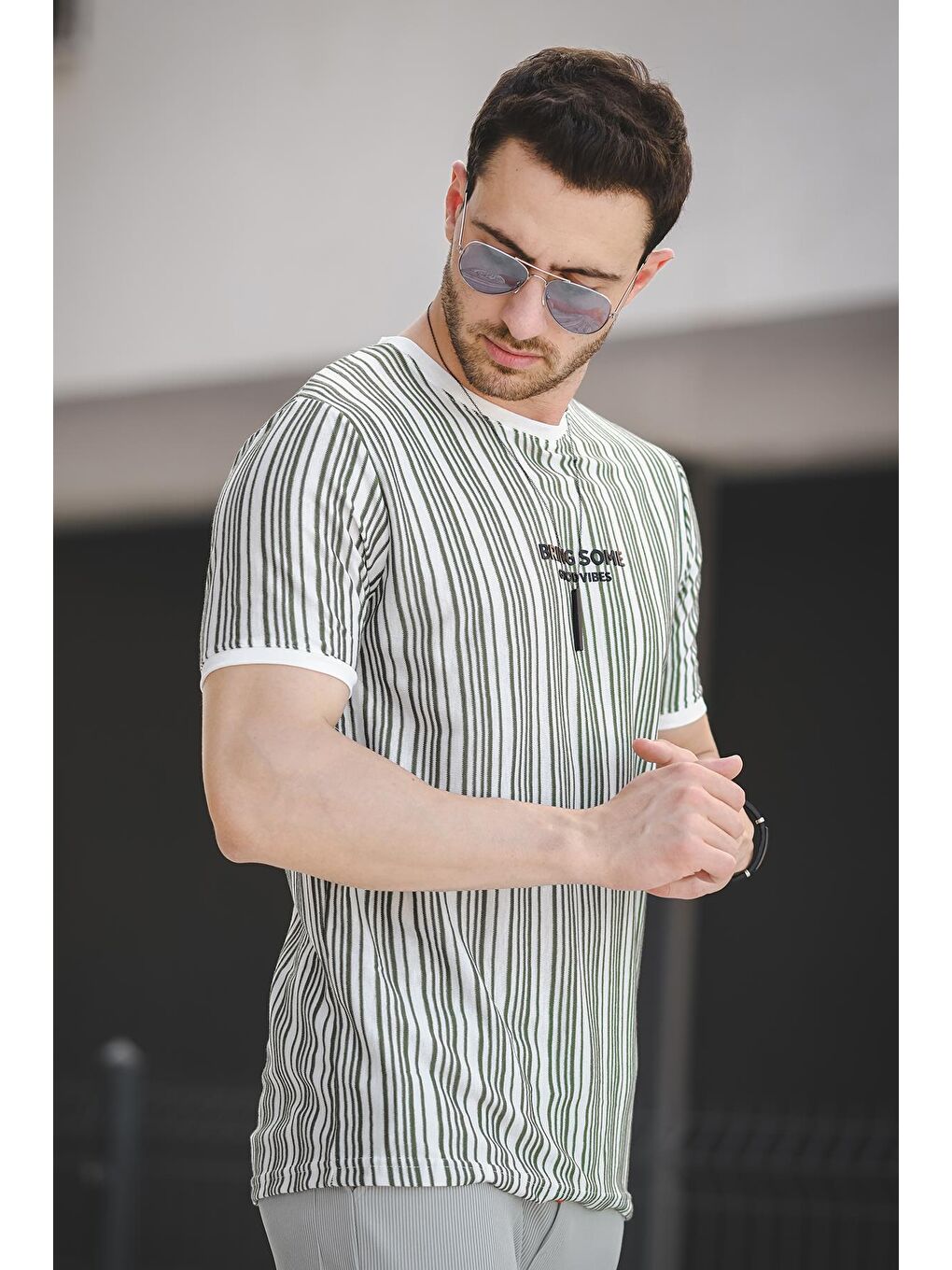 Yeşil Bring Some Baskılı Çizgili Slim Fit Likralı Erkek Tişört-1