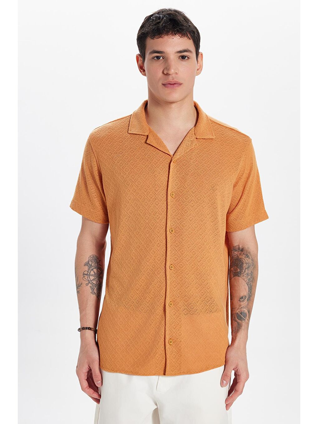 Erkek Slim Fit Dar Kesim Kısa Kollu Örme Doku Apaş Yaka Turuncu Gömlek-3