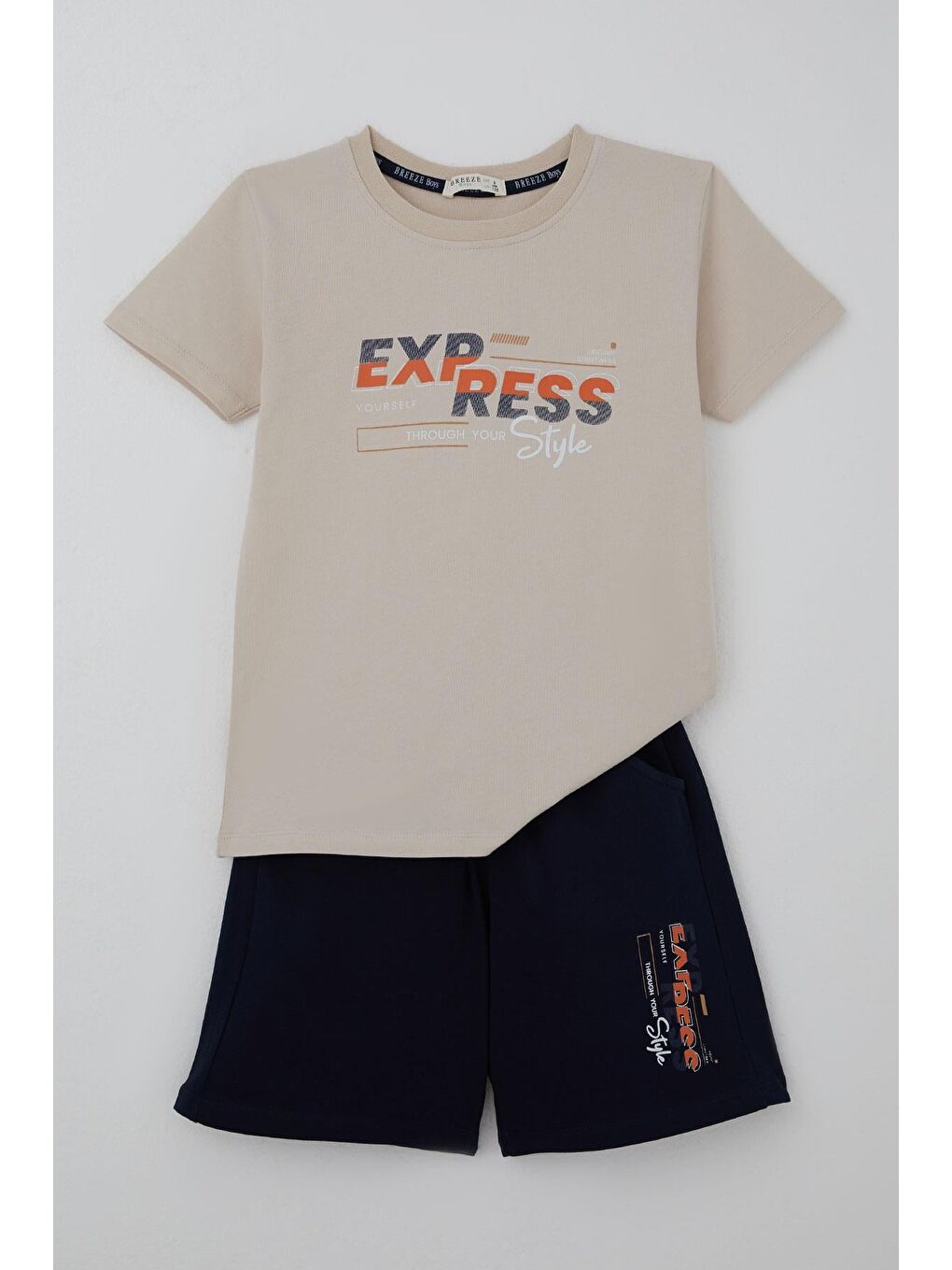 Erkek Çocuk Şortlu Takım Yazı Baskılı Bağcık Aksesuarlı Cepli Bej (8-14 Yaş)
