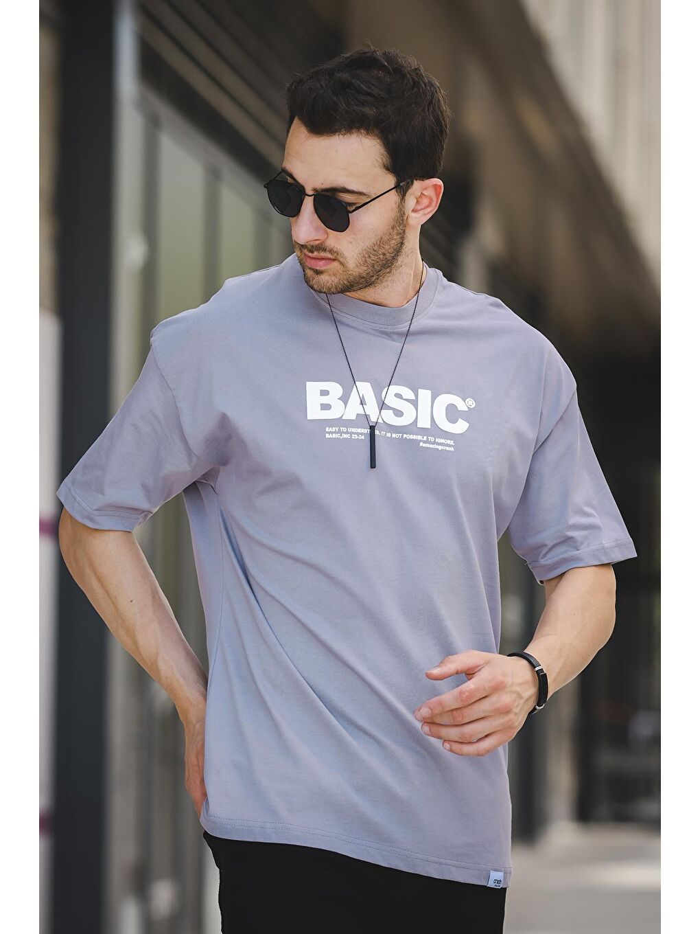 Gri Basic Kabartma Baskılı Pamuklu Bisiklet Yaka  Erkek Tişört-1