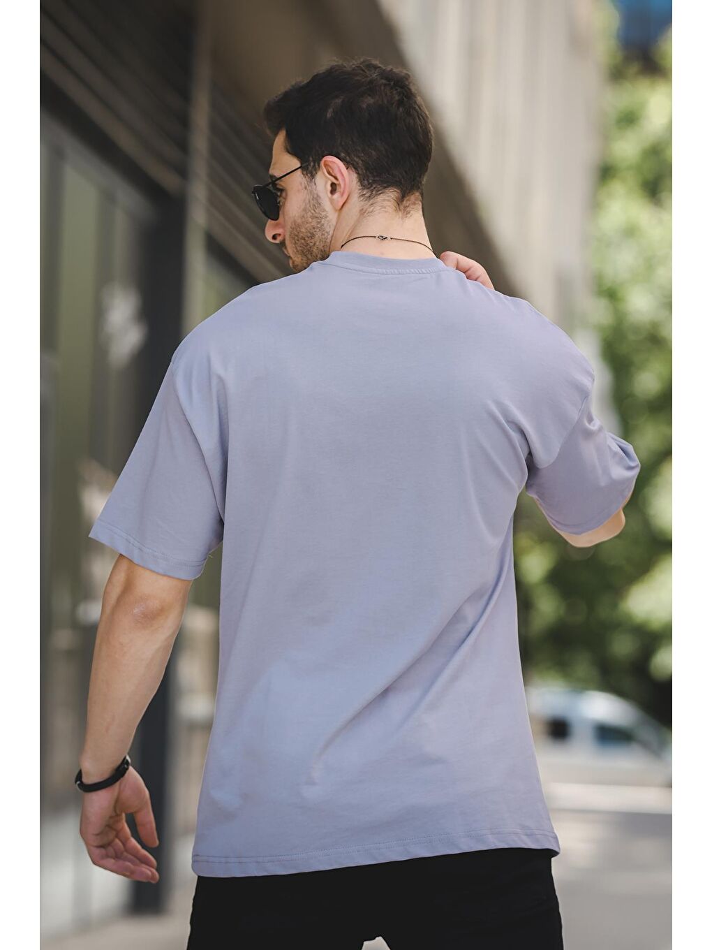 Gri Basic Kabartma Baskılı Pamuklu Bisiklet Yaka  Erkek Tişört-2