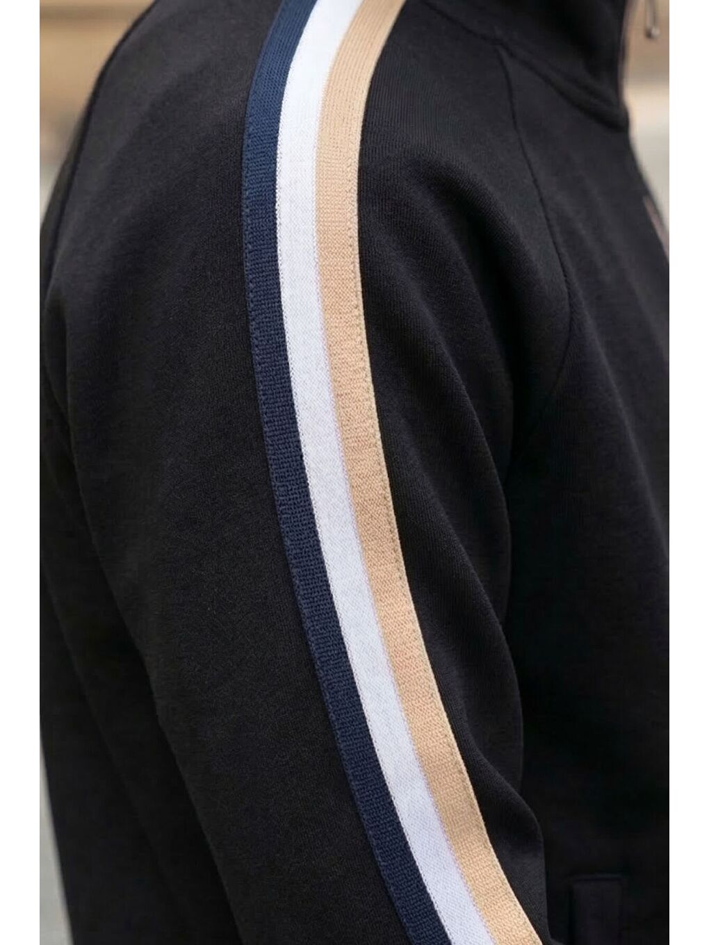 Siyah Unisex Çocuk Dik Yaka Üç Şeritli Şardonlu Dalgıç Eşofman Takımı-2