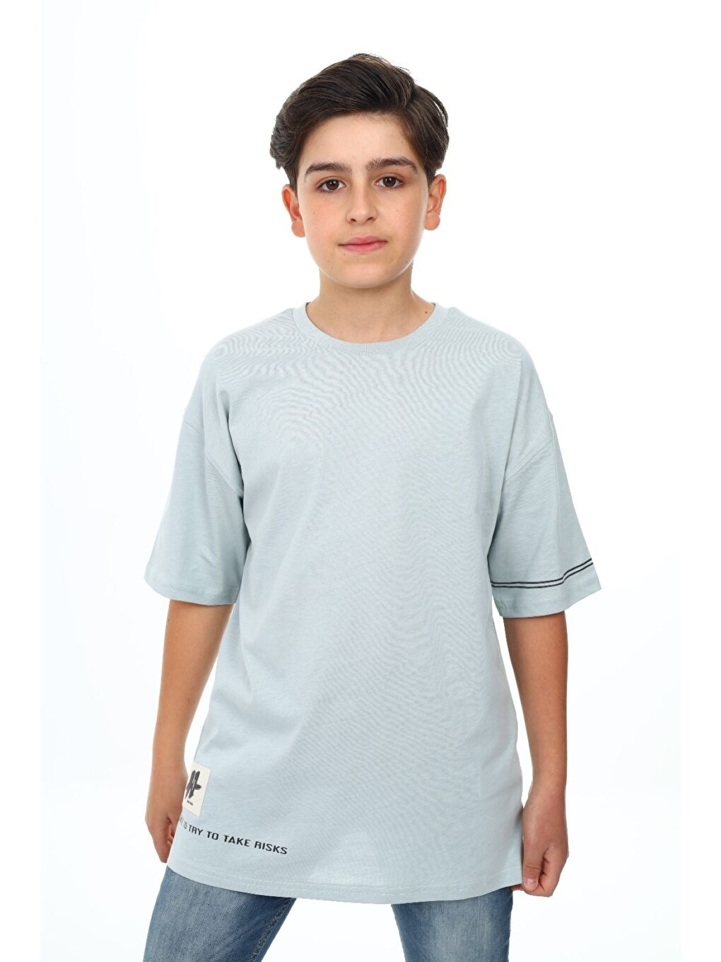 Yeşil Erkek Çocuk Bisiklet Yaka Düşük Omuz Kısa Kollu Arma Detaylı  Baskılı Tişört  24498-1