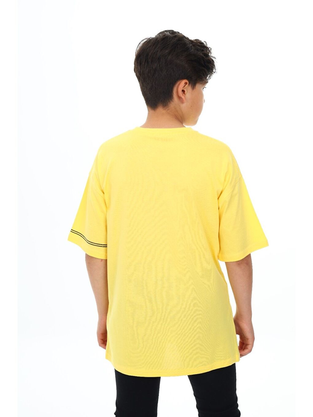 Sarı Erkek Çocuk Bisiklet Yaka Düşük Omuz Kısa Kollu Arma Detaylı  Baskılı Tişört  24498-3
