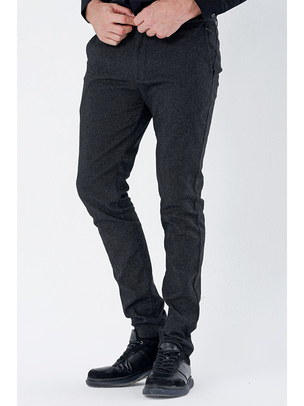 Siyah Pamuklu Yandan Cepli Casual Slim Fit Chino Pantolon 1003235119-2