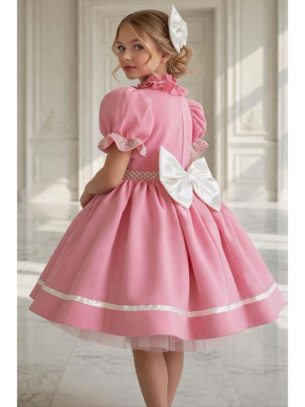 Kız Çocuk Palyaço Yaka ve Fırfırlı Beli İnci Şerit Detaylı Balon Kollu Kabarık Pembe Abiye-2