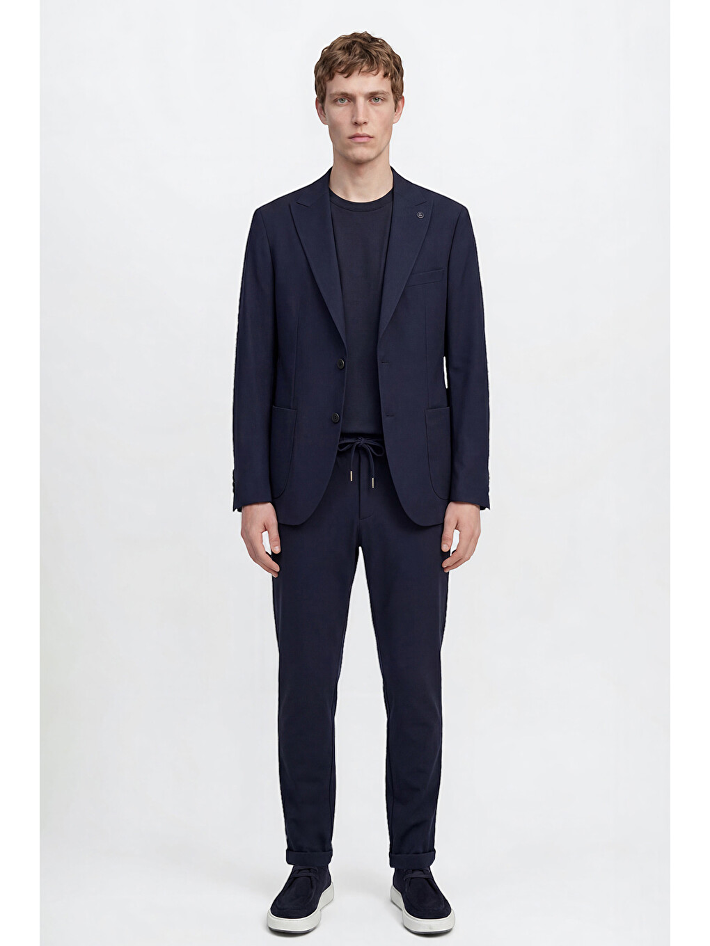 Erkek Lacivert Slim Fit Dar Kesim Kırlangıç Yaka Beli Bağlamalı Torba Cepli Takım Elbise-3