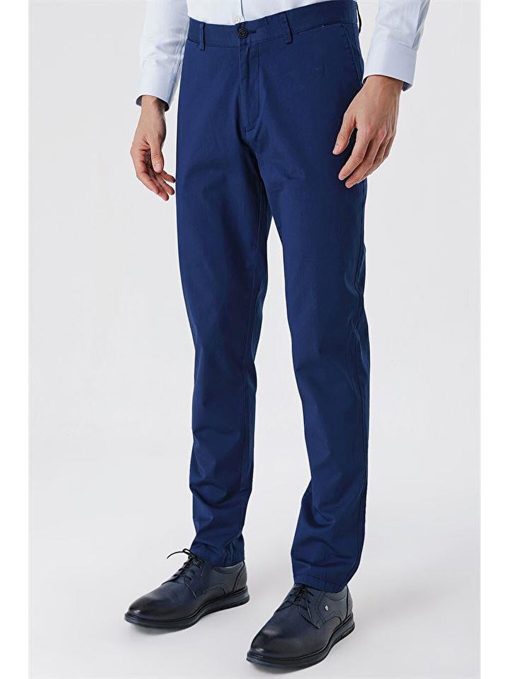 Mavi Saks Pamuklu Yandan Cepli Casual Comfort Fit Chino Pantolon 1003230164