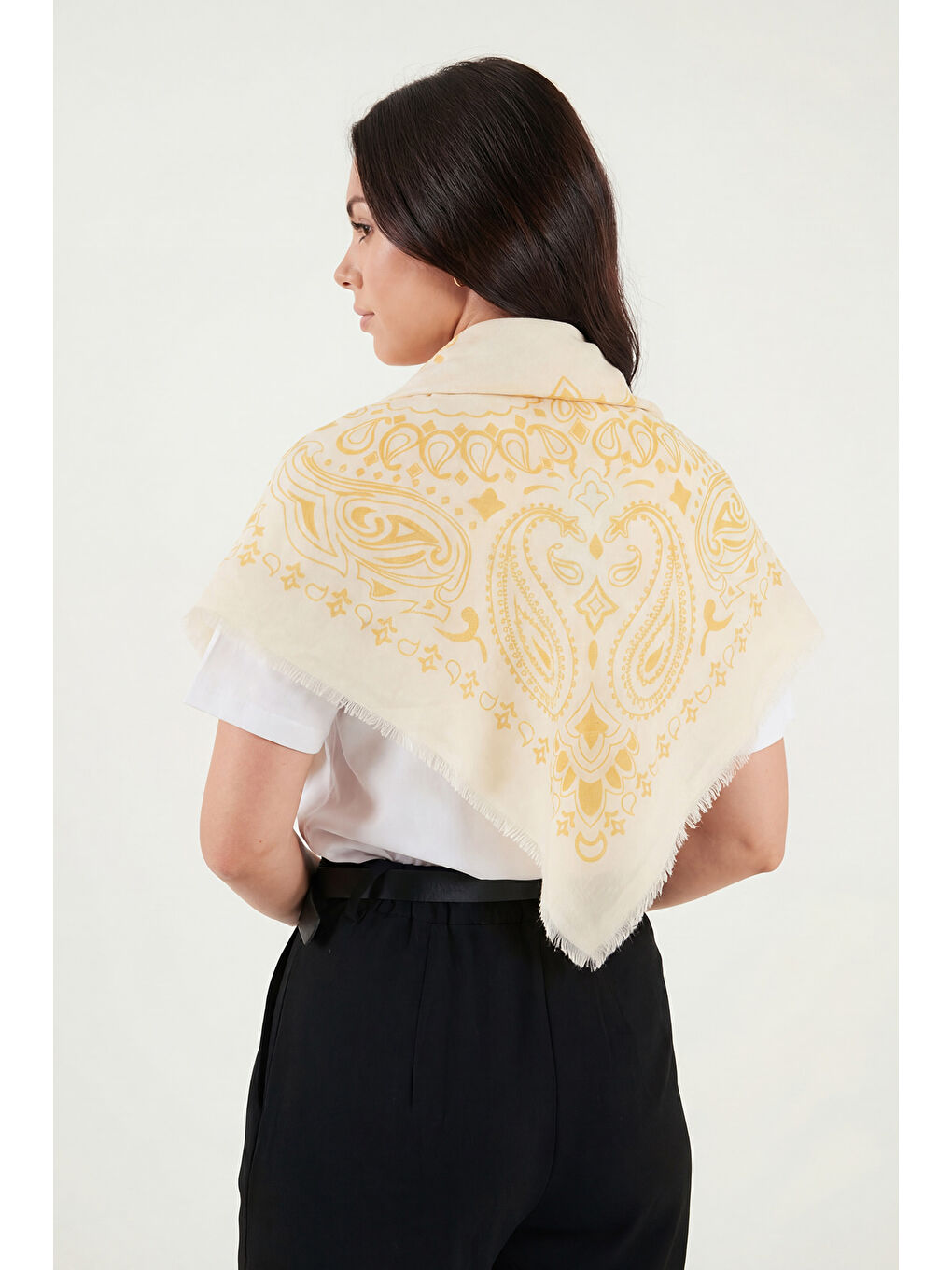 Sarı Pamuklu 110 x 110 cm Desenli Kadın Şal 6941400-3